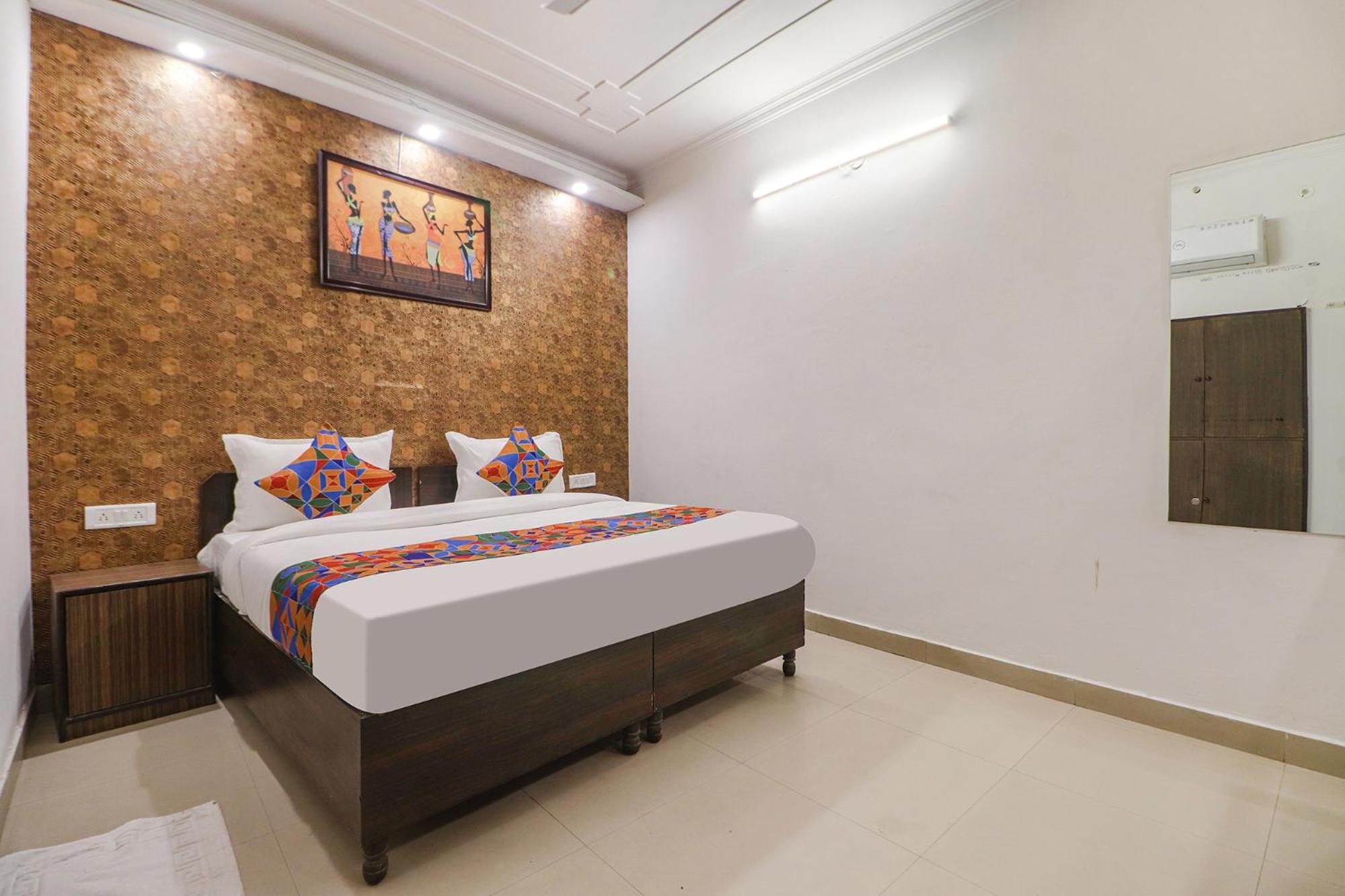 Fabhotel Rainbow Villa Near Igi Airport Új-Delhi Kültér fotó