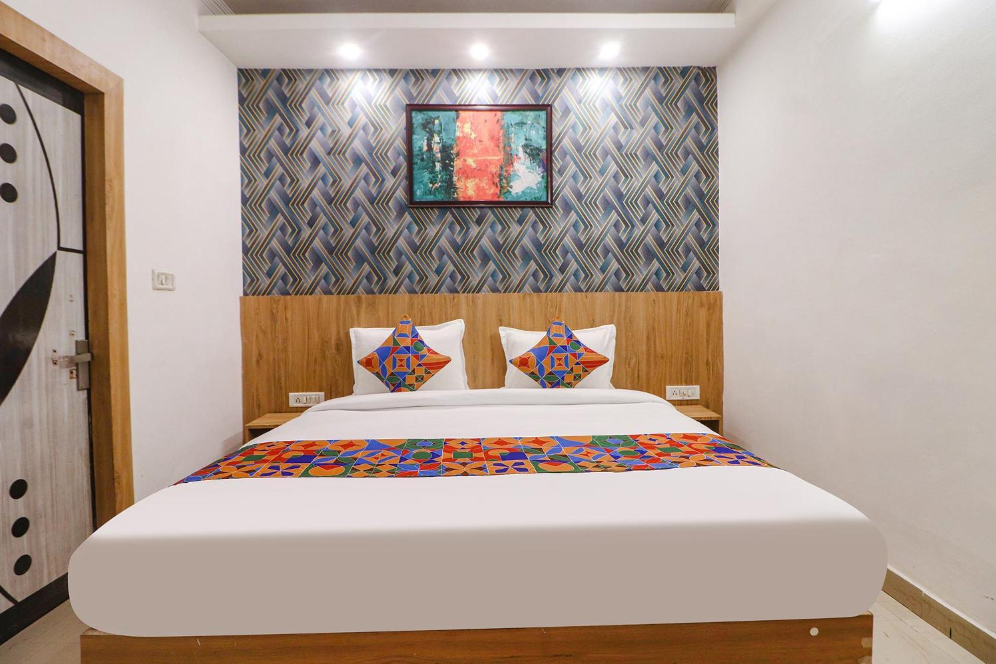 Fabhotel Rainbow Villa Near Igi Airport Új-Delhi Kültér fotó