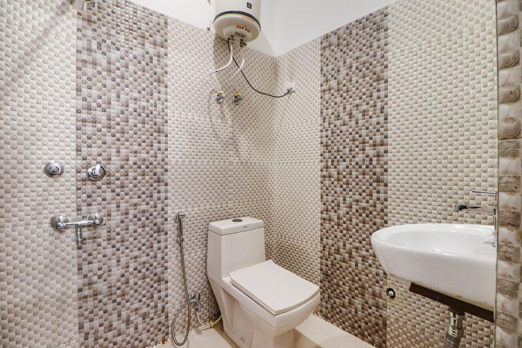 Fabhotel Rainbow Villa Near Igi Airport Új-Delhi Kültér fotó