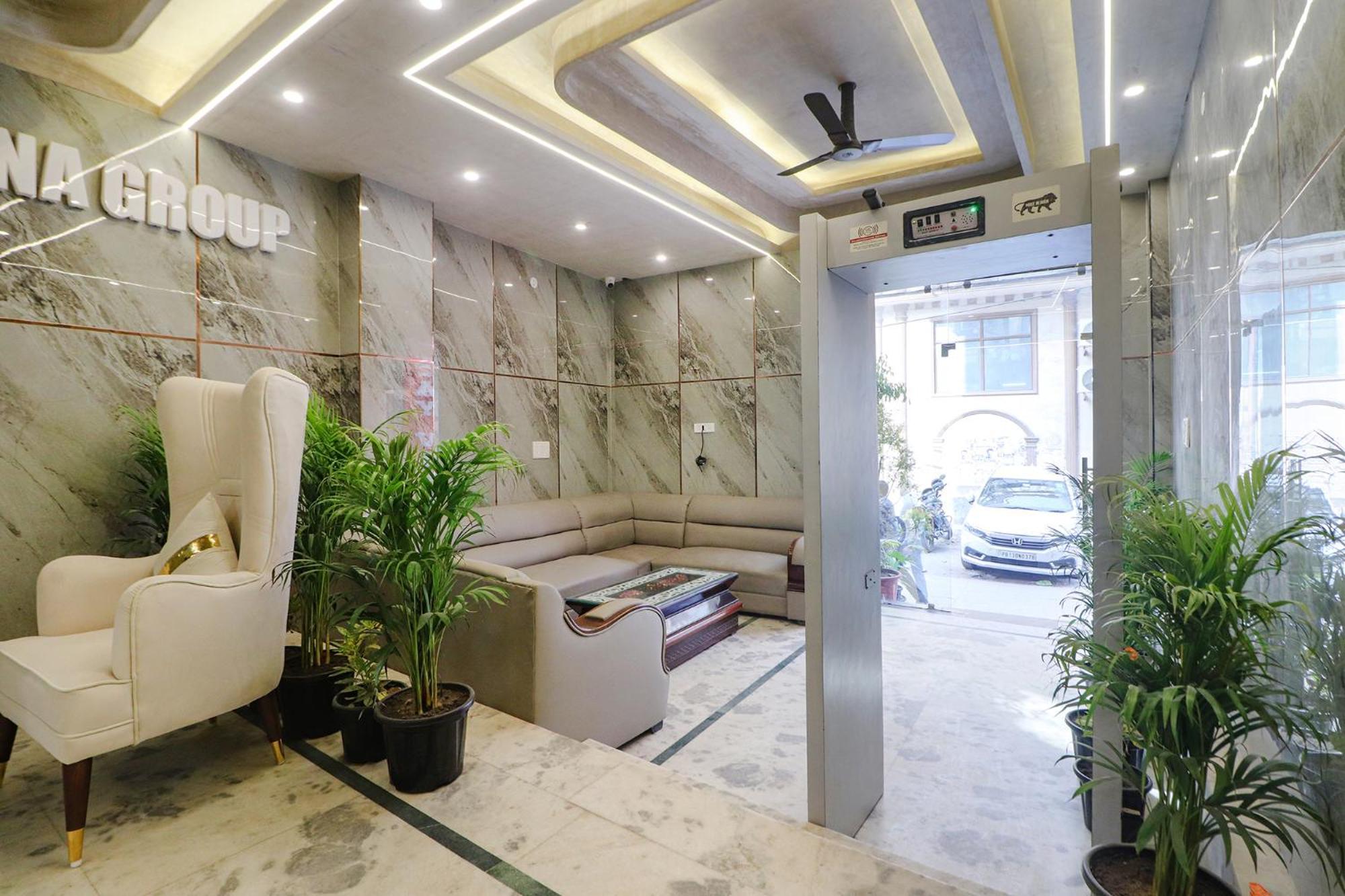 Fabhotel Rainbow Villa Near Igi Airport Új-Delhi Kültér fotó