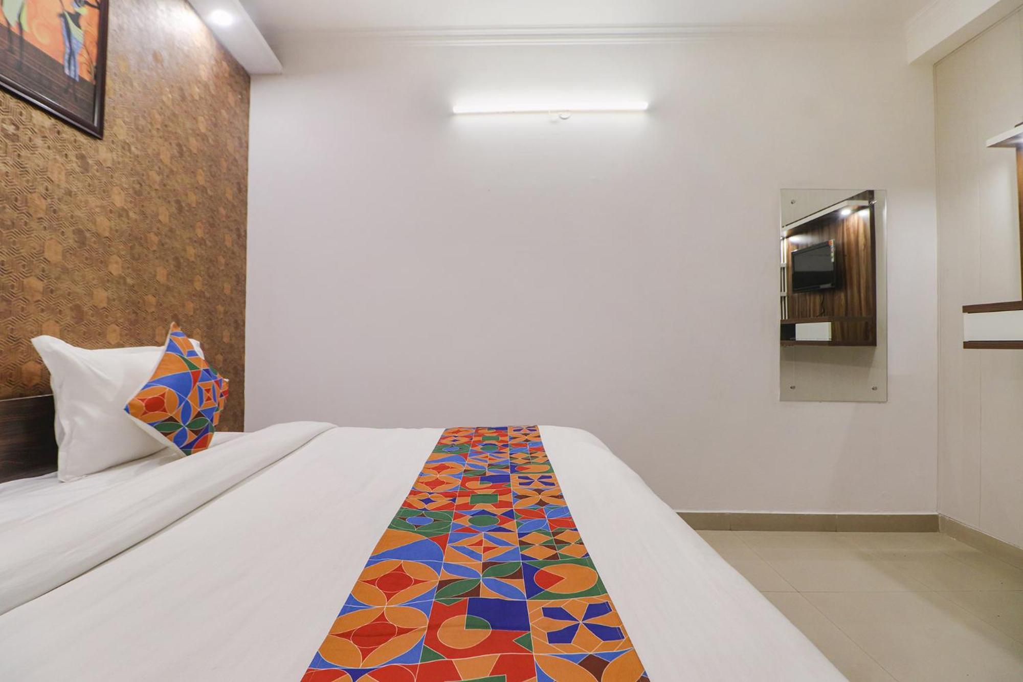 Fabhotel Rainbow Villa Near Igi Airport Új-Delhi Kültér fotó