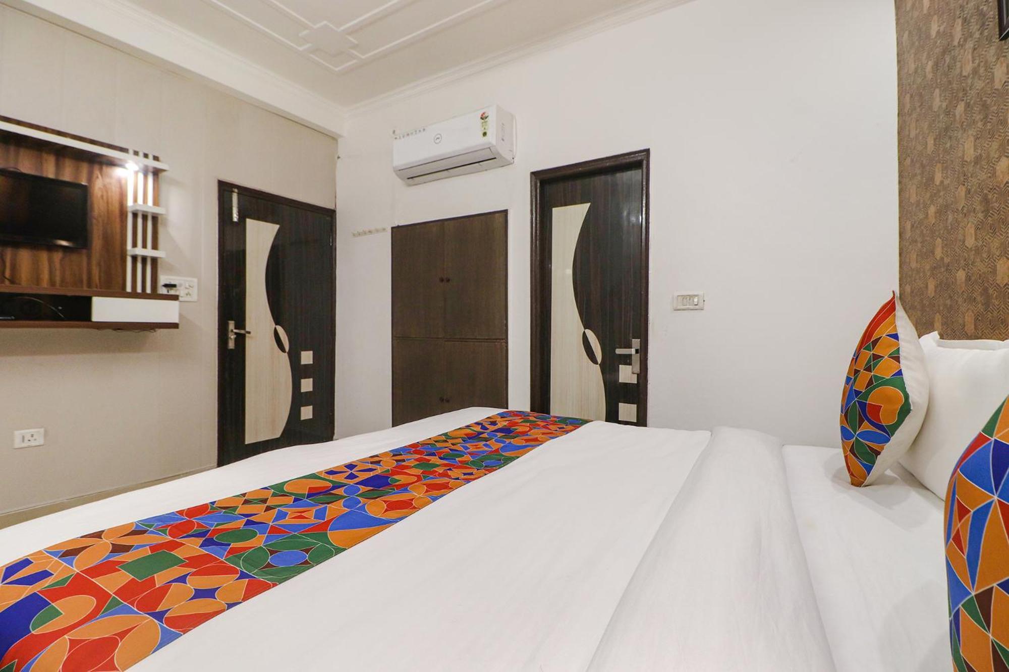 Fabhotel Rainbow Villa Near Igi Airport Új-Delhi Kültér fotó